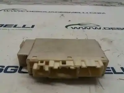 Pezzo di ricambio per auto di seconda mano modulo elettronico per toyota prius (nhw30) plug-in hybrid advance riferimenti oem iam 8264147090  