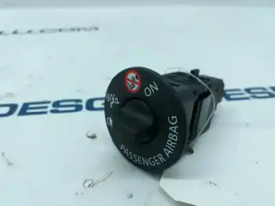 Second-hand car spare part switch for renault clio iv (bh_) 0.9 tce 90 oem iam references 681995290r  