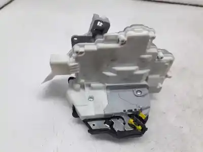 Автозапчасти б/у ЗАМОК ЛЕВОЙ ПЕРЕДНЕЙ ДВЕРИ за SEAT IBIZA (6L1)  ссылки OEM IAM 3B1837015AM  