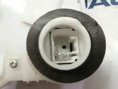 Pezzo di ricambio per auto di seconda mano serratura porta anteriore destra per toyota prius (nhw30) plug-in hybrid advance riferimenti oem iam 6903047081  