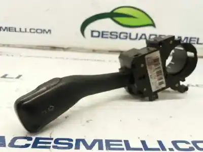 Peça sobressalente para automóvel em segunda mão comutador de piscas  por seat leon (1m1) sport f.r. 150 cv / 110 kw referências oem iam 8l0953513g