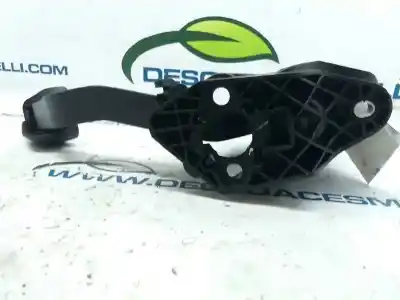 Автозапчастина б/у педаль зцеплення для audi a1 (8x) attraction посилання на oem iam 6r1721059ab  