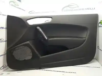Автозапчасти б/у обивка передней правой двери за audi a1 (8x) attraction ссылки oem iam 8x3867118  