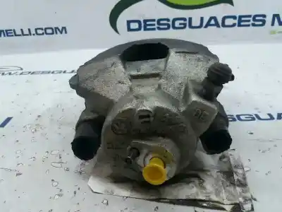 Автозапчастина б/у передній правий гальмівний супорт для audi a1 (8x) attraction посилання на oem iam 1k0615124m