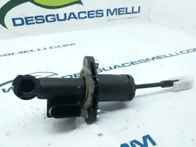 Автозапчастина б/у насос зчеплення для audi a1 (8x) attraction посилання на oem iam 6r0721388a  