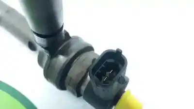 Peça sobressalente para automóvel em segunda mão INJETOR por OPEL ASTRA GTC  Referências OEM IAM 0445110175  