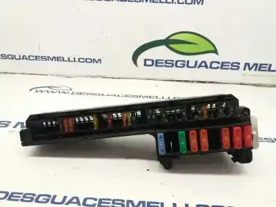 Peça sobressalente para automóvel em segunda mão caixa de fusíveis e relés por bmw serie 5 berlina (e60) 525d referências oem iam 6114695733002