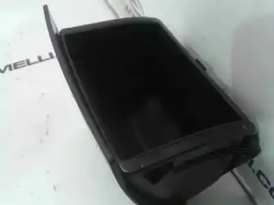 Автозапчастина б/у бардачок для skoda octavia combi (1z5) trend посилання на oem iam 1z0863284