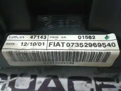 Peça sobressalente para automóvel em segunda mão comandos do volante por fiat stilo (192_) 1.6 16v (192_xb1a) referências oem iam 07352969540