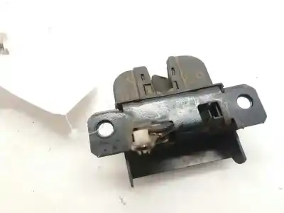 Tweedehands auto-onderdeel KOFFERBAK / POORTSLUITING voor VOLKSWAGEN GOLF IV BERLINA (1J1)  OEM IAM-referenties 1J6827505B  