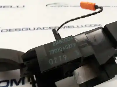 Pezzo di ricambio per auto di seconda mano anello airbag per renault clio ii fase i (b/cbo) 1.9 d alize riferimenti oem iam 7701045279  