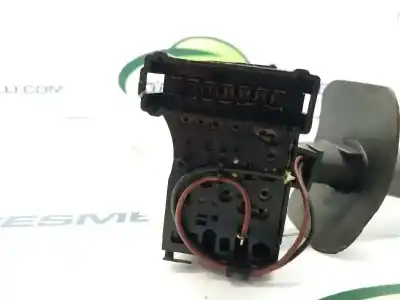 Pezzo di ricambio per auto di seconda mano controllo della luce per renault clio ii fase i (b/cbo) 1.9 d alize riferimenti oem iam 7701048908