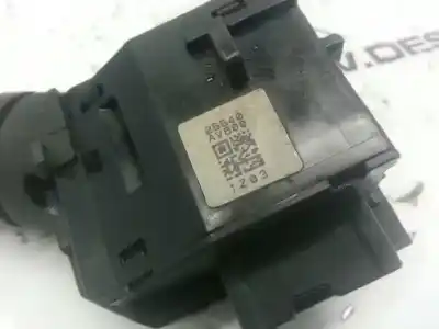 Recambio de automóvil de segunda mano de MANDO LUCES para NISSAN TERRANO/TERRANO.II (R20)  referencias OEM IAM 25540AV600  