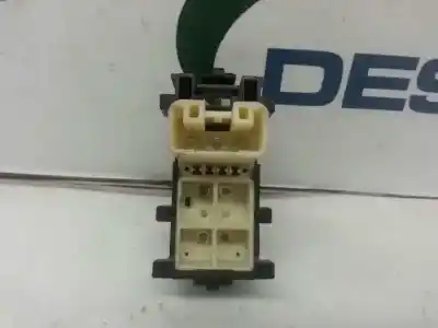 Second-hand car spare part rear right power window switch for toyota corolla (e15) luna oem iam references 8292d75  