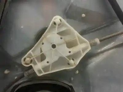 Peça sobressalente para automóvel em segunda mão elevador de vidros dianteira esquerda por seat ibiza (6l1) cool referências oem iam 6l4837751cm