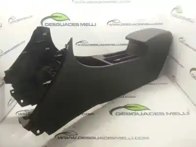 Pezzo di ricambio per auto di seconda mano bracciolo centrale per mazda 3 lim. (bl) active riferimenti oem iam bbm464441  