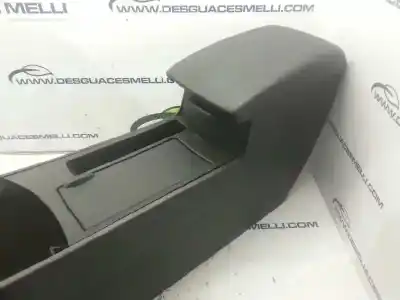 Pezzo di ricambio per auto di seconda mano bracciolo centrale per mazda 3 lim. (bl) active riferimenti oem iam bbm464441  