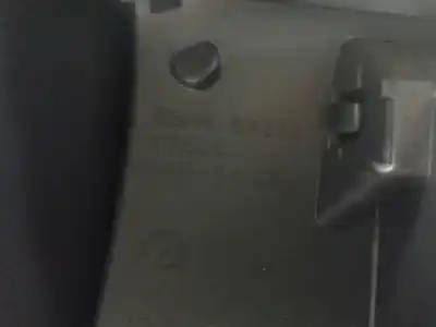 Peça sobressalente para automóvel em segunda mão porta luvas por mazda 3 lim. (bl) active referências oem iam bbm464111  