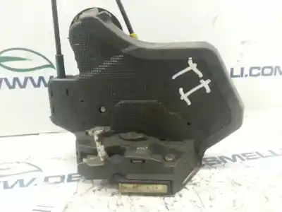 Peça sobressalente para automóvel em segunda mão fechadura da porta traseira esquerda por toyota corolla (e12) 2.0 d-4d linea terra berlina referências oem iam 6906012350  