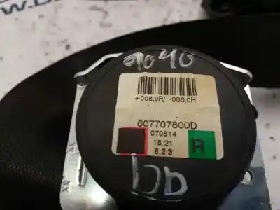 Peça sobressalente para automóvel em segunda mão cinto de segurança dianteiro direito por opel corsa d enjoy referências oem iam 607707800d  