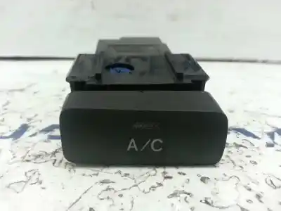 Pezzo di ricambio per auto di seconda mano modulo elettronico per toyota corolla (_e12_) 1.4 vvt-i (zze120_) riferimenti oem iam 153635