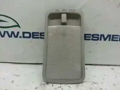 Pezzo di ricambio per auto di seconda mano luce interna per toyota corolla (_e12_) 1.4 vvt-i (zze120_) riferimenti oem iam 8124013030b0