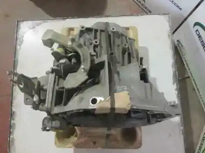 Pezzo di ricambio per auto di seconda mano RIDUTTORE per PEUGEOT 607 (S2)  Riferimenti OEM IAM 20UE05  5 VELOCIDADES