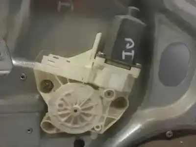 Peça sobressalente para automóvel em segunda mão MOTOR ELEVADOR VIDRO DIANTEIRO ESQUERDO por FORD FOCUS C-MAX (CAP)  Referências OEM IAM 4M5T14A389  