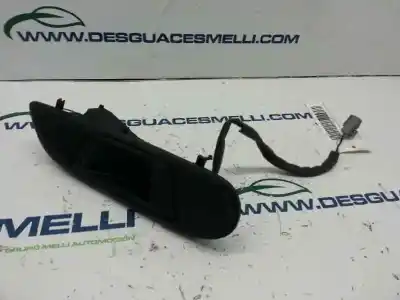 Автозапчасти б/у внутри передней правой ручки за ford fiesta (cb1) motor 1.6 ltr. - 70 kw tdci cat ссылки oem iam 8a61a22600  