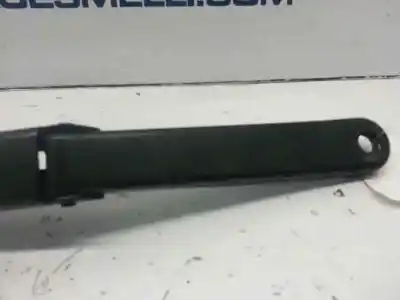 Peça sobressalente para automóvel em segunda mão HASTE DE ESCOVA DIANTEIRO DIREITO por FORD FIESTA (CB1)  Referências OEM IAM 8A6117526BD  