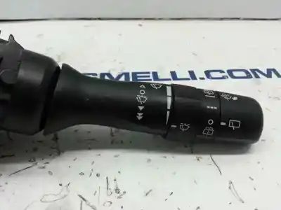 Pezzo di ricambio per auto di seconda mano comando pulito per toyota auris active riferimenti oem iam 17f003  