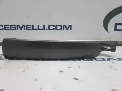 Автозапчасти б/у левая передняя наружная ручка за skoda superb (3u4) elegance ссылки oem iam 3b0837207  