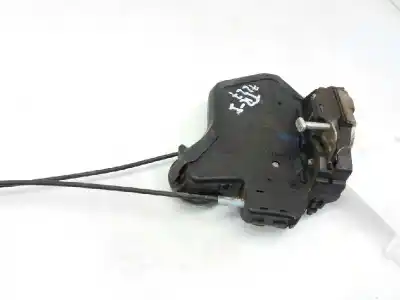 Peça sobressalente para automóvel em segunda mão fechadura da porta traseira esquerda por toyota corolla (e12) 2.0 d-4d sol sedán referências oem iam 6906012350  