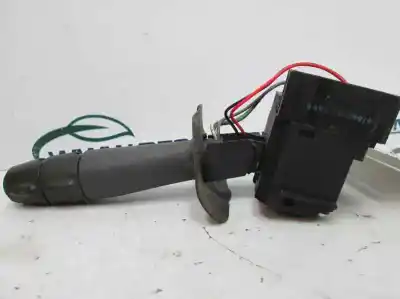 Автозапчасти б/у УПРАВЛЕНИЕ СВЕТОМ за RENAULT CLIO II FASE I (B/CBO)  ссылки OEM IAM 7701048908  