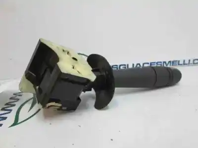 Pièce détachée automobile d'occasion COMMANDE D'ESSUIE GLACE pour RENAULT CLIO II FASE I (B/CBO)  Références OEM IAM 37012A  