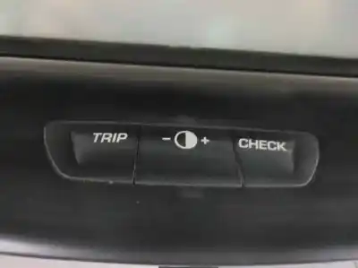 Peça sobressalente para automóvel em segunda mão quadrante por citroen c4 coupe 1.4 16v referências oem iam 6106wa  