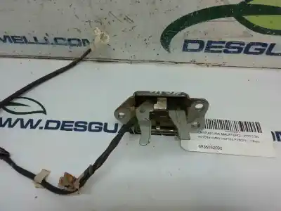Pièce détachée automobile d'occasion COFFRE / SERRURE DE PORTE pour TOYOTA YARIS  Références OEM IAM 6935052090  