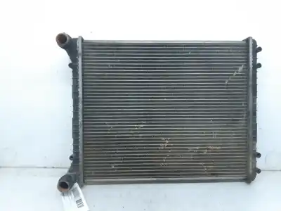Автозапчасти б/у водяной радиатор за audi a2 (8z0) 1.4 ссылки oem iam 8z0121251c  