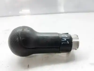 Автозапчастина б/у ручка важеля передач для volkswagen bora i (1j2) 1.6 посилання на oem iam 1j0711113cfkz  