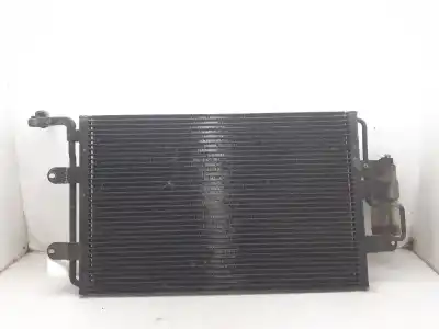 Автозапчастина б/у конденсат/радіатор кондиционера для volkswagen bora i (1j2) 1.6 посилання на oem iam 1j0820413  