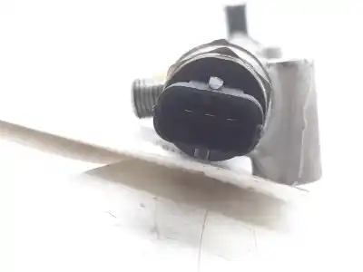 Pezzo di ricambio per auto di seconda mano rampa iniettori per kia carens (un) active riferimenti oem iam 3140027410