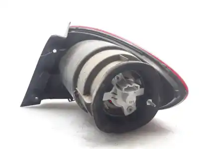 Peça sobressalente para automóvel em segunda mão farolim traseiro esquerdo por seat toledo iii (5p2) 1.9 tdi referências oem iam 5p5945095b