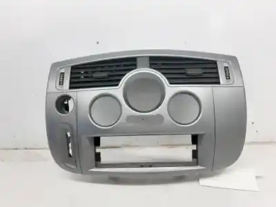 Pièce détachée automobile d'occasion console centrale pour renault scenic ii grand emotion références oem iam   