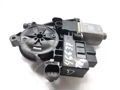 Pezzo di ricambio per auto di seconda mano MOTORE ALZACRISTALLI POSTERIORE DESTRO per SEAT LEON ST (5F8)  Riferimenti OEM IAM 5Q0959812A  