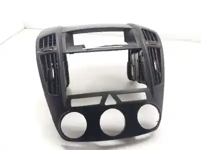 Peça sobressalente para automóvel em segunda mão consola central por kia ceed sporty wagon lx 90 cv / 66 kw referências oem iam 957101h100