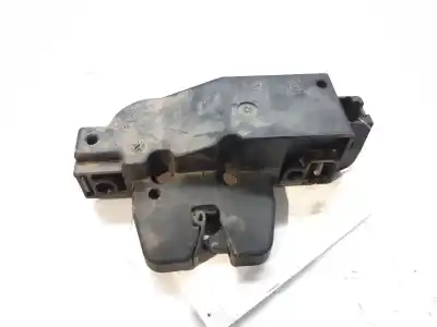 Pièce détachée automobile d'occasion coffre / serrure de porte pour peugeot 407 st sport pack références oem iam   