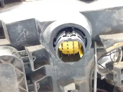 Peça sobressalente para automóvel em segunda mão farol / farolim direito por fiat stilo (192) 1.9 jtd cat referências oem iam 0051712707