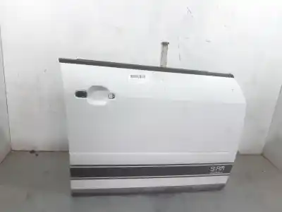 Автозапчасти б/у дверь передняя правая за audi a2 (8z0) 1.4 ссылки oem iam 8z0831052a  