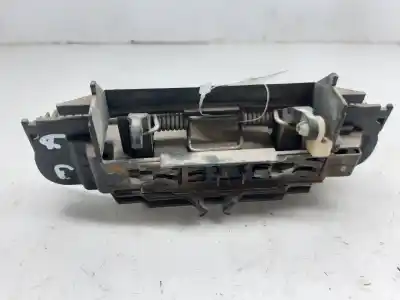 Peça sobressalente para automóvel em segunda mão puxador exterior frente direito por audi a4 berlina (8e) 1.8 t sport edition referências oem iam 4b0839885