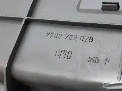 Piesă de schimb auto la mâna a doua lumina interioara pentru renault 25 (b29) gtx referințe oem iam 7700752028